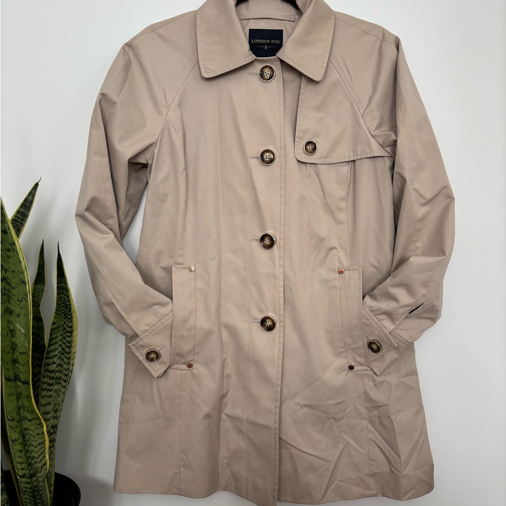 London Fog Tan Trench Coat - Picture 5 of 10